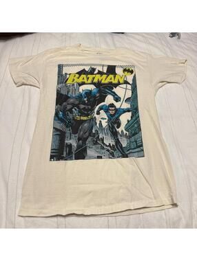 Batman DC Comics Graphic Tee Men's Small Batman and Nightwing Comic Panel Print